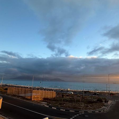 Oceansnest Guest House Bloubergstrand Luaran gambar