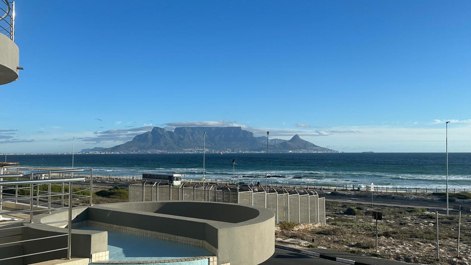 Oceansnest Guest House Bloubergstrand Luaran gambar