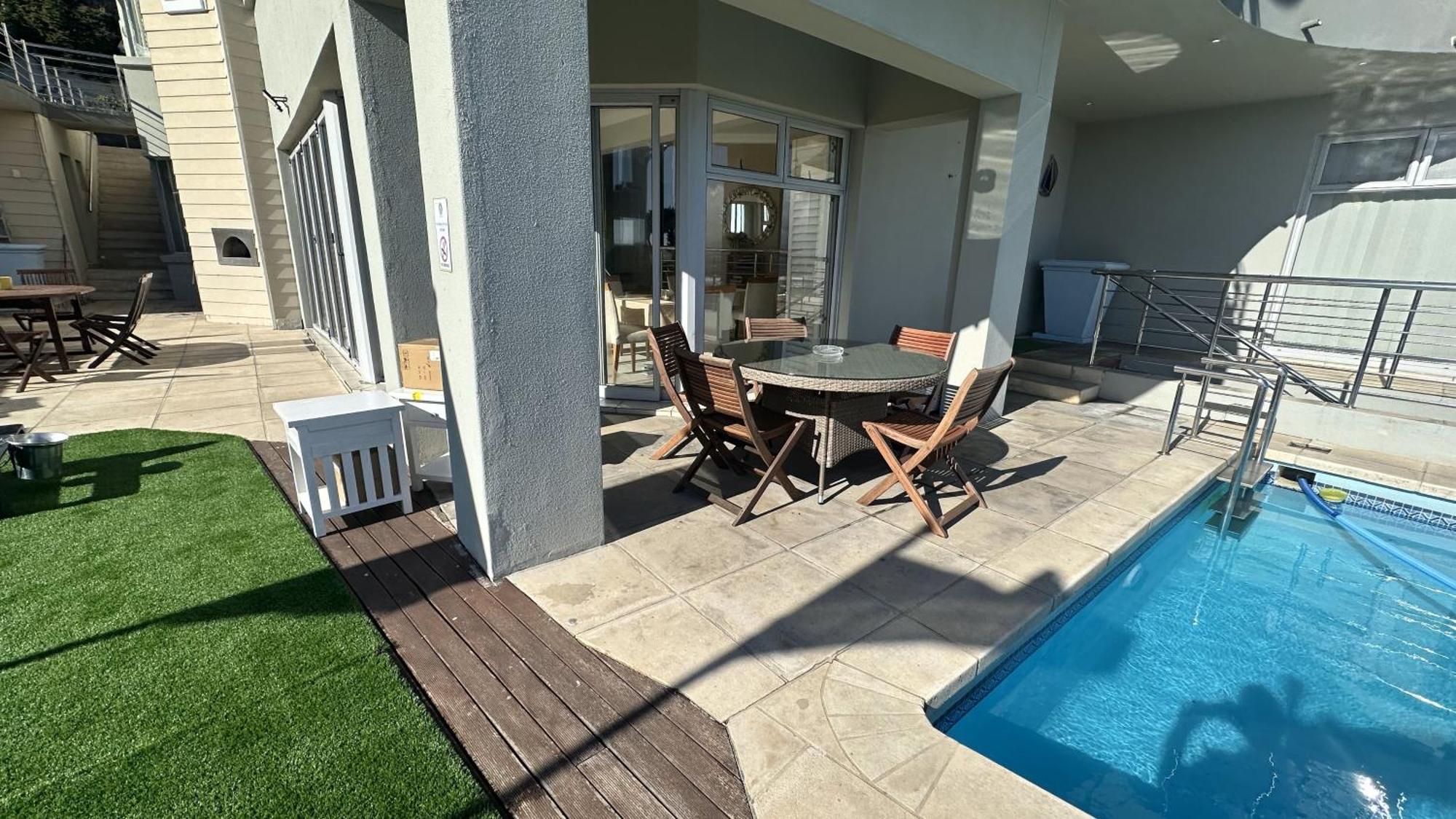 Oceansnest Guest House Bloubergstrand Luaran gambar