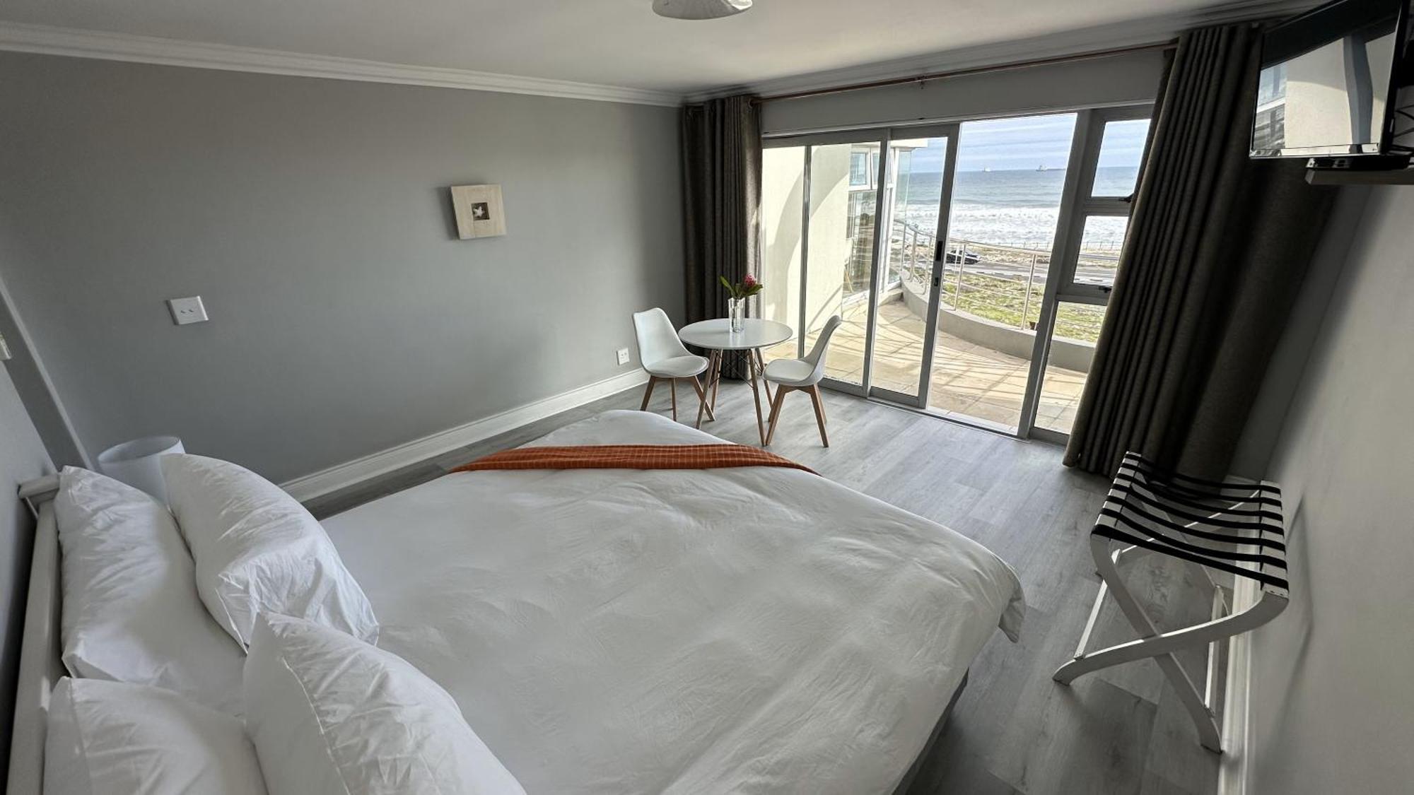 Oceansnest Guest House Bloubergstrand Luaran gambar