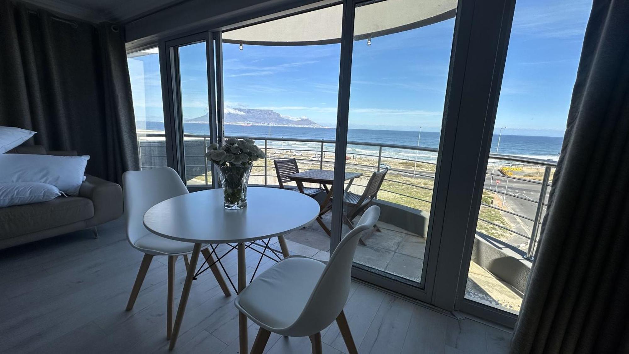 Oceansnest Guest House Bloubergstrand Luaran gambar