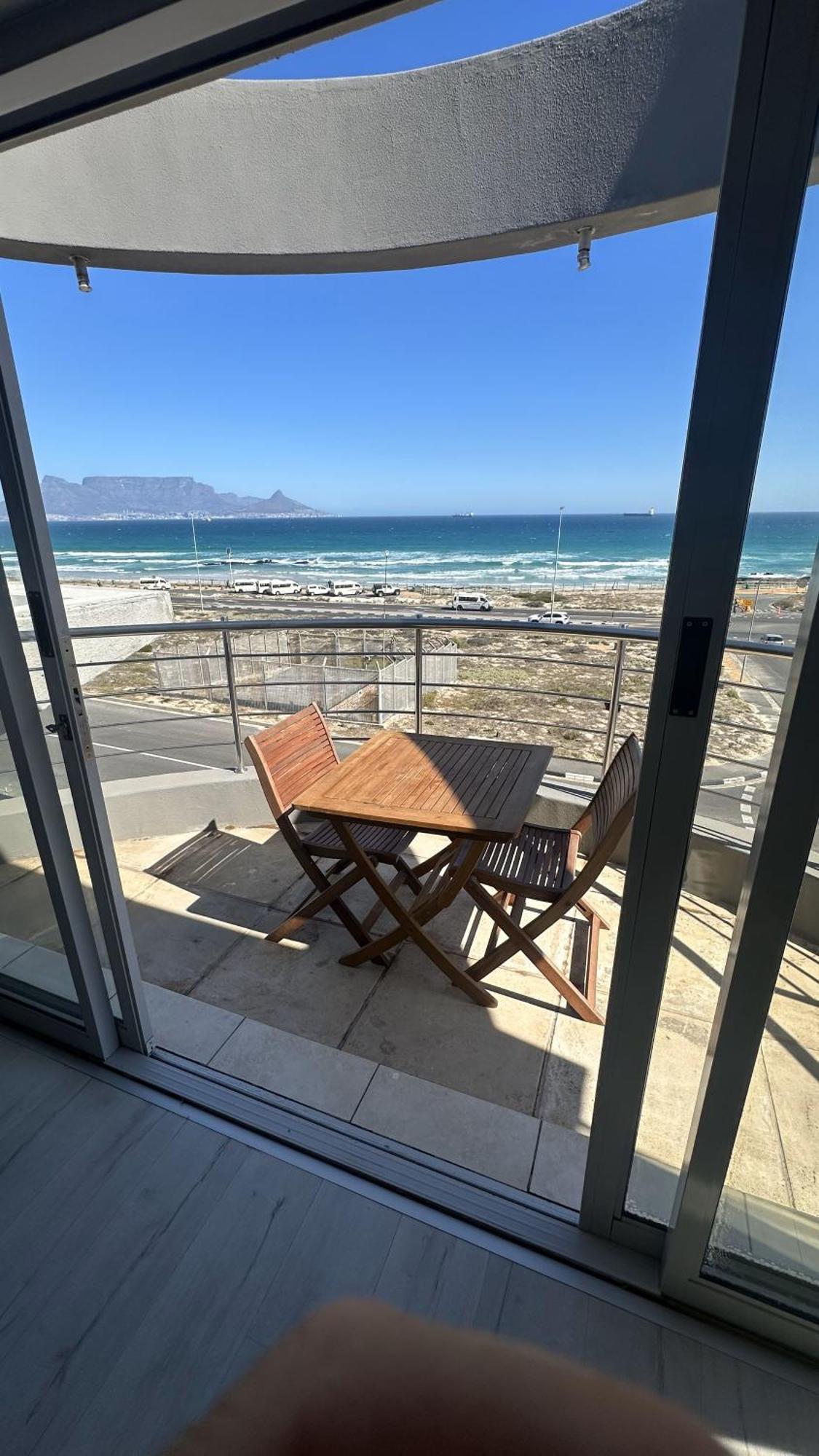 Oceansnest Guest House Bloubergstrand Luaran gambar